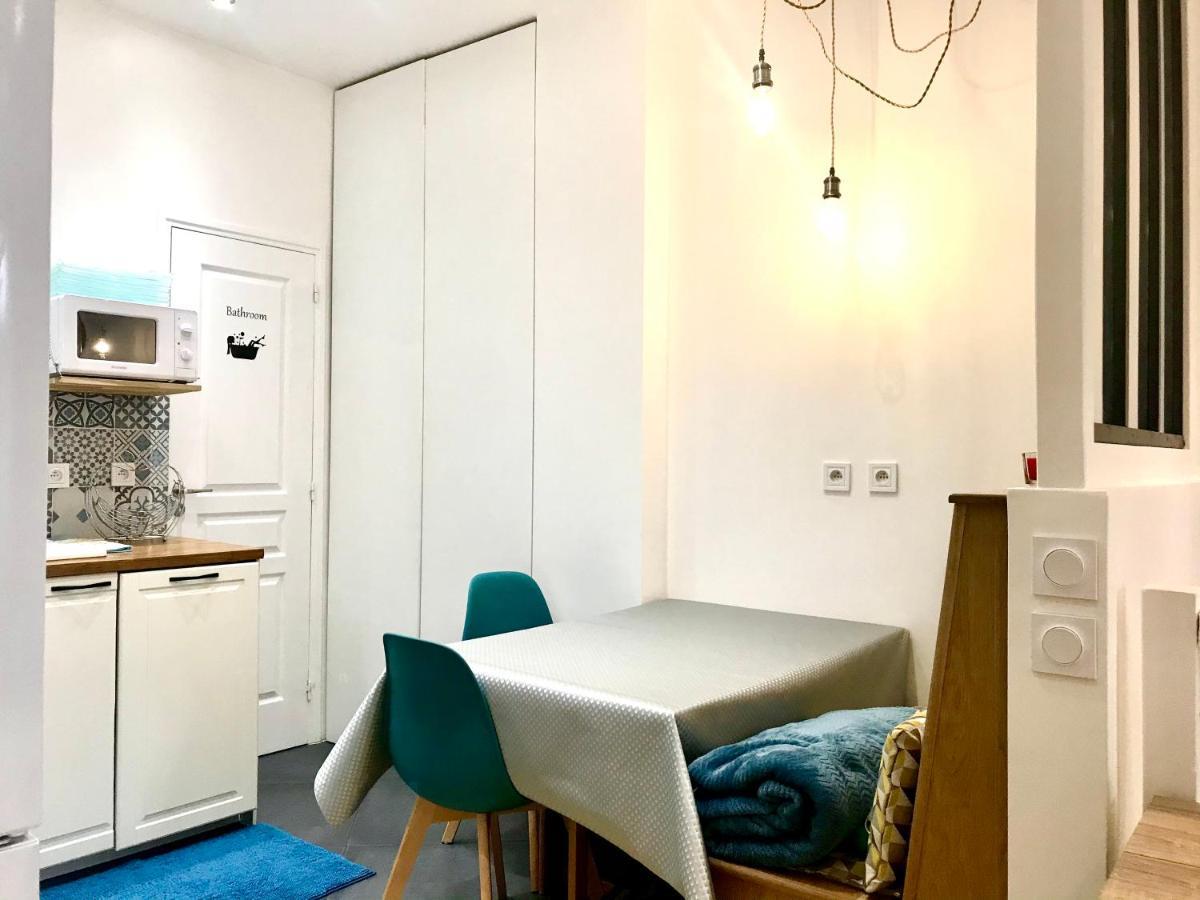 Апартаменты Adorable Souplex Batignolles Париж Экстерьер фото